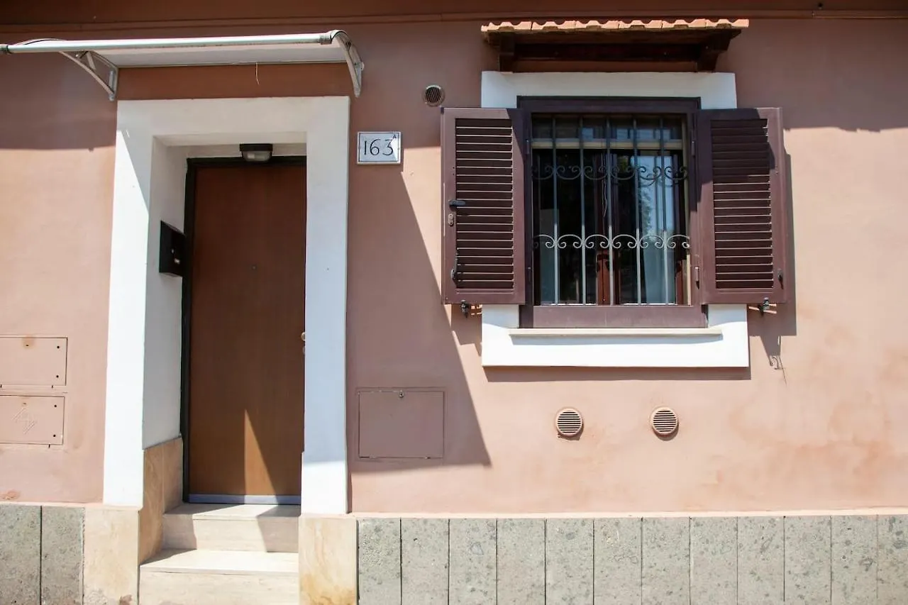 Apartmán Casa Q163A Tuscolana Next To Metro Řím