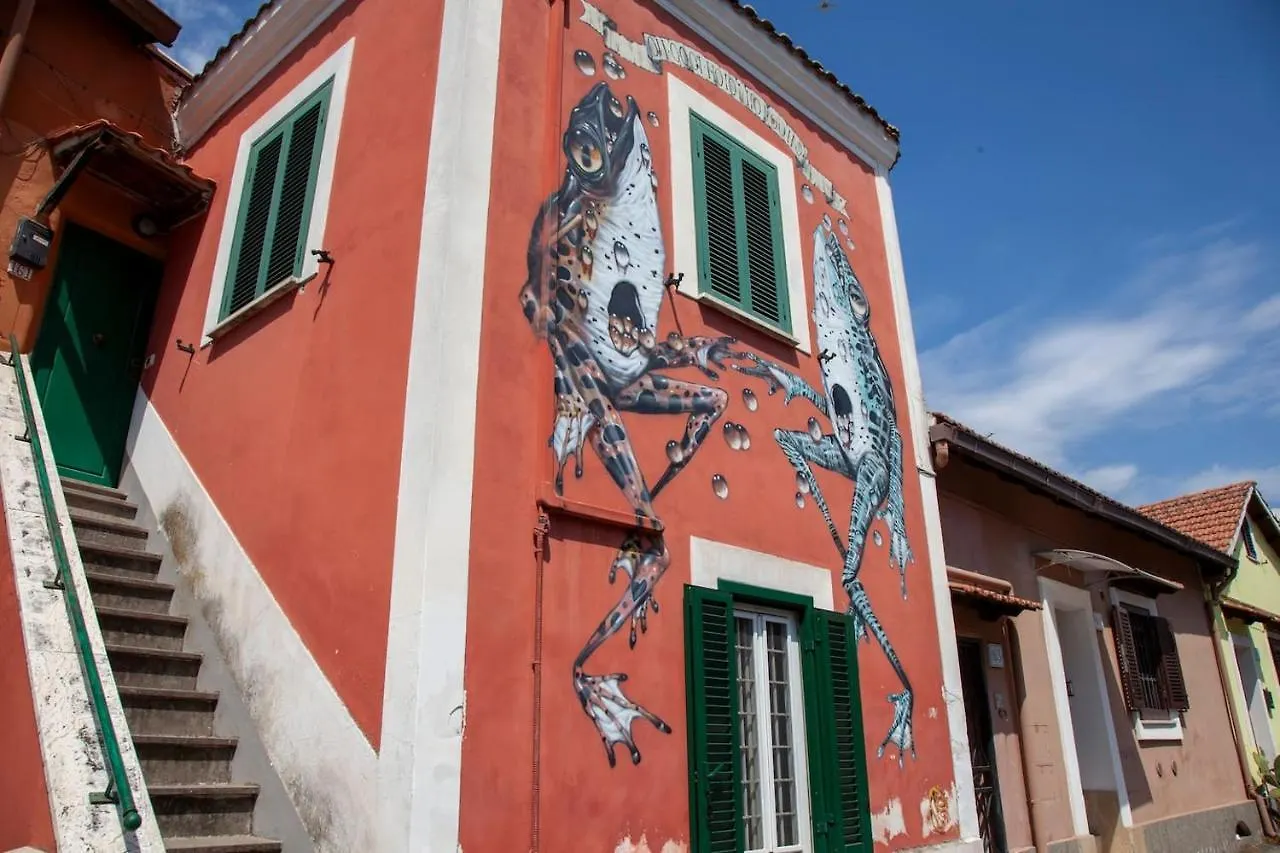 Casa Q163A Tuscolana Next To Metro Apartment Rome Italy